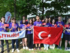 ’Kardeş Şehirler’ Programı İle Almanya’ya Giden Öğrenciler Mersin’e Döndü