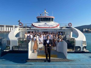 Yaz Seferleri Şarkılarla Renklendi