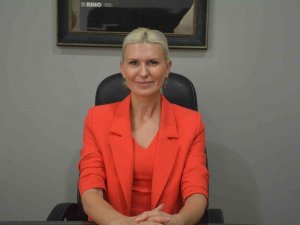 Bilecik’te Festivalde Ünlü Şarkıcılar Hayranlarıyla Buluşacak