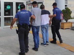 Elazığ’da Kamyonet Çalan 2 Şüpheli Yakalandı