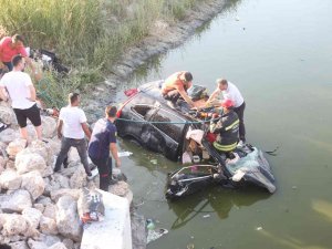 Kontrolden Çıkan Cip Sulama Kanalına Uçtu: 1 Ölü, 3 Yaralı