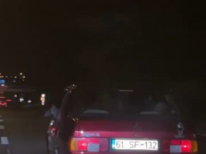 Bursa’da Tek Ayağıyla Araba Süren Kişiye Ceza Yağdı