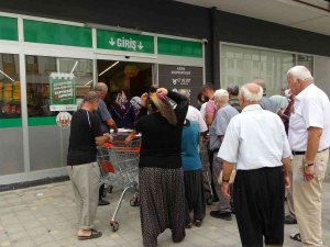 Tarım Kredi Kooperatif Marketi’nde İndirim Yoğunluğu