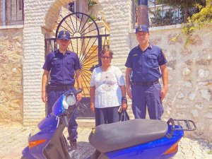 Çalınan Motosiklet Jandarmanın Dikkatiyle Bulundu