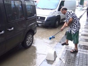 Tekirdağ’da Birçok İşyerini Su Bastı: 160 Bin Liralık Hasar Var