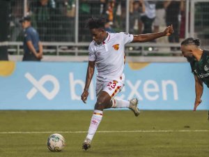 Göztepe’de 10 Yeni Transfer Sahaya Çıktı