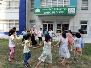 Bilgi Evleri’nde Dolu Dolu Eğitim