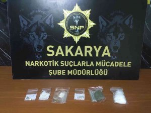 Polis Ekiplerinden ‘Huzurlu Sokaklar’ Uygulaması: 8 Gözaltı