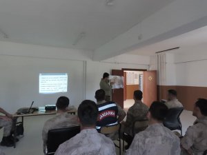 Jandarma Personeline Eğitim