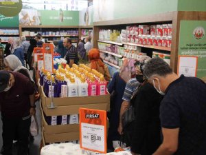 Bazı Tüketiciler Yeni Etiket Fiyatlarını Uygun Bulurken, Birçok Tüketici De İndirimi Hissetmediklerini Dile Getirdi