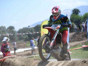 Süper Enduro Yarışları Nefes Kesti