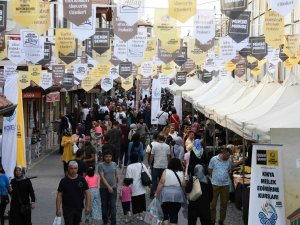 “Tarihi Bedesten Alışveriş Günleri” On Binlerce Misafiri Ağırladı