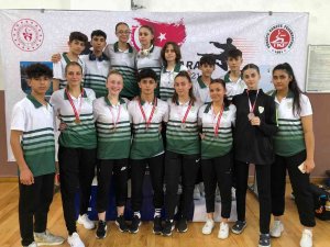 Manisa Bbsk’lı Karatecilerden 6 Madalya