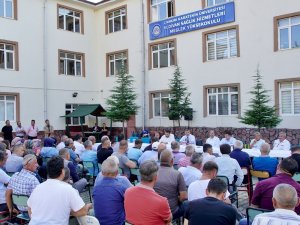 Çakü Rektörü Çiftçi, Eldivan’da Vatandaşlarla Buluştu