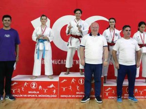 Menteşe Belediyesi Karate Takımı Turnuvayı 8 Madalya İle Tamamladı