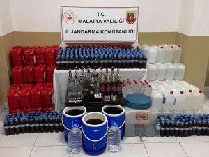 Malatya’da Bin 100 Litre Kaçak Alkol Ele Geçirildi