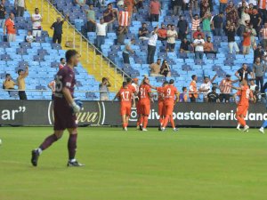 Spor Toto 1. Lig: Adanaspor : 1 - Tuzlaspor: 1 (Maç Devam Ediyor)