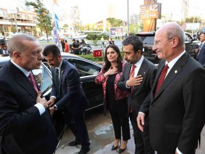 Cumhurbaşkanı Erdoğan: "Kutlu Mücadeleyi 2023 Seçimlerini Kazanarak İnşallah Taçlandıracağız"