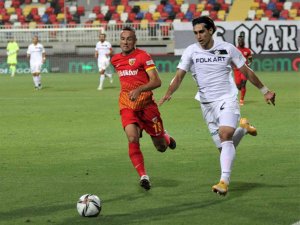 Altay, Mohammad Naderi’yi Yeniden Kadrosuna Kattı