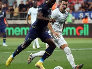 Spor Toto Süper Lig: Kasımpaşa: 0 - Fenerbahçe: 3 (İ̇lk Yarı)