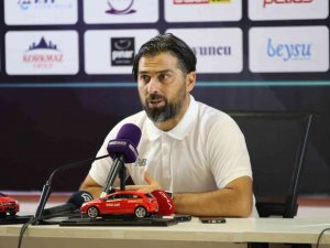 İ̇lhan Palut: “Biz Kazanan Takım Alışkanlığına Tekrar Geri Dönmek İstiyoruz”