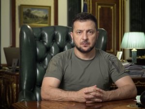 Ukrayna Devlet Başkanı Vladimir Zelenskiy: "Rus Kuvvetleri, Zaporijya Nükleer Santrali Topraklarından Hiçbir Koşul Olmaksızın Derhal Geri Çekilmelidir"