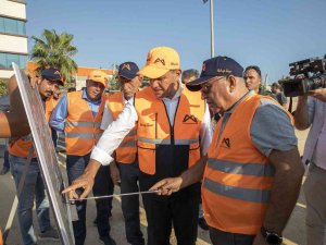 Mersin’de Asfalt Çalışmaları Sürüyor