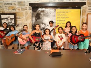 Bodrum Belediyesi’nin Yaz Kursları Devam Ediyor