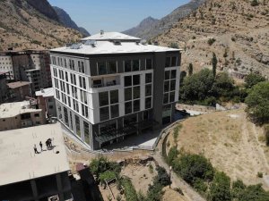 Şırnak’ta 50 Milyon Maliyetle Yapımı Devam Eden Hastanede Sona Yaklaşıldı