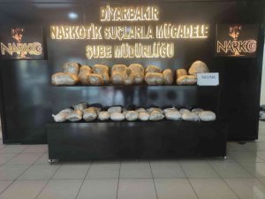 Çekiciyle Uyuşturucu Sevkiyatı Yapmaya Çalışan Üç Şüpheli Tutuklandı