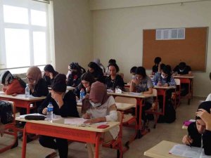 Bağlar Belediyesinin Eğitime Verdiği Destekten 55 Öğrenci Üniversiteli Oldu