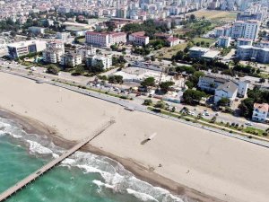 Kitap Kafe Ve Millet Kıraathanesi Yükseliyor