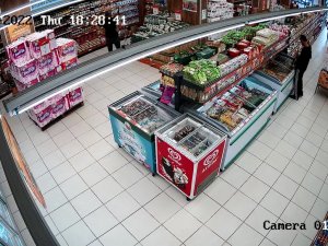 Marketten Hırsızlık Anları Kamerada