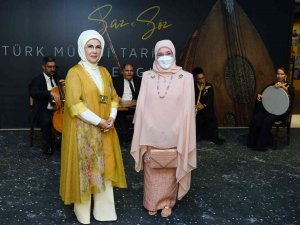 Emine Erdoğan Ve Malezya Kraliçesi Azizah’tan Millet Kütüphanesi’ne Ziyaret