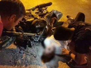 Manisa’da Motosikletler Çarpıştı: 1 Ölü, 2 Ağır Yaralı