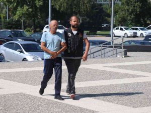 Yolcu Otobüsünde Bin 700 Uyuşturucu Hap Ele Geçirildi: 1 Gözaltı