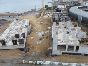 Akçaabat’ta Spor Lisesi İnşaatı Hızla Yükseliyor