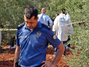 Antalya’da Zeytinlik Alanda 23 Yaşındaki Gencin Cesedi Bulundu
