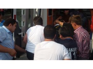 Belediye Otobüsü Yayaya Çarptı: 1 Yaralı
