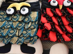 Kadınların Atık Malzemelerden Yaptığı Baykuş Çantalarına Yoğun İlgi