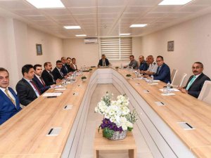 Uşak’ta Üniversite Güvenlik Ve Barınma Tedbirleri Toplantısı Gerçekleşti