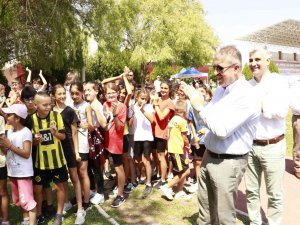 "Sporun Enleri Atletizm İ̇l Finalleri" Düzenlendi