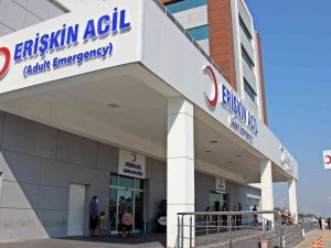 Karısını Genital Bölgesinden Vurarak Ağır Yaraladı