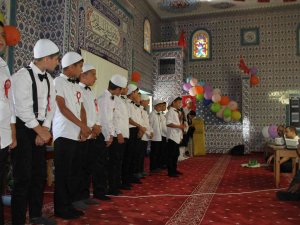 Kur’an Kursu Öğrencileri İçin Mezuniyet Programı