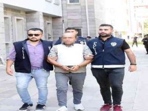 Eşini Ve İlişkisi Olduğu İddia Edilen Kişiyi Öldüren Koca Tutuklandı