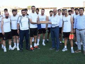 Doğru, Araban Belediyespor’a Yeni Sezonda Başarılar Diledi