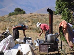 Huzur Kenti Tunceli’de Yaylacılar Güven İçerisinde Dağlara Çıkıp Hayvancılık Yapıyor