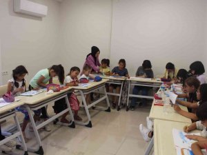 Korkutelili Çocukların Renkli Tatili