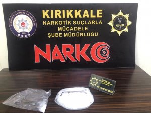 Araçta Uyuşturucuyla Yakalanan 2 Şüpheli Tutuklandı