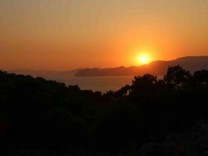 İ̇ztuzu Sahilinde Gün Batımı Mest Etti